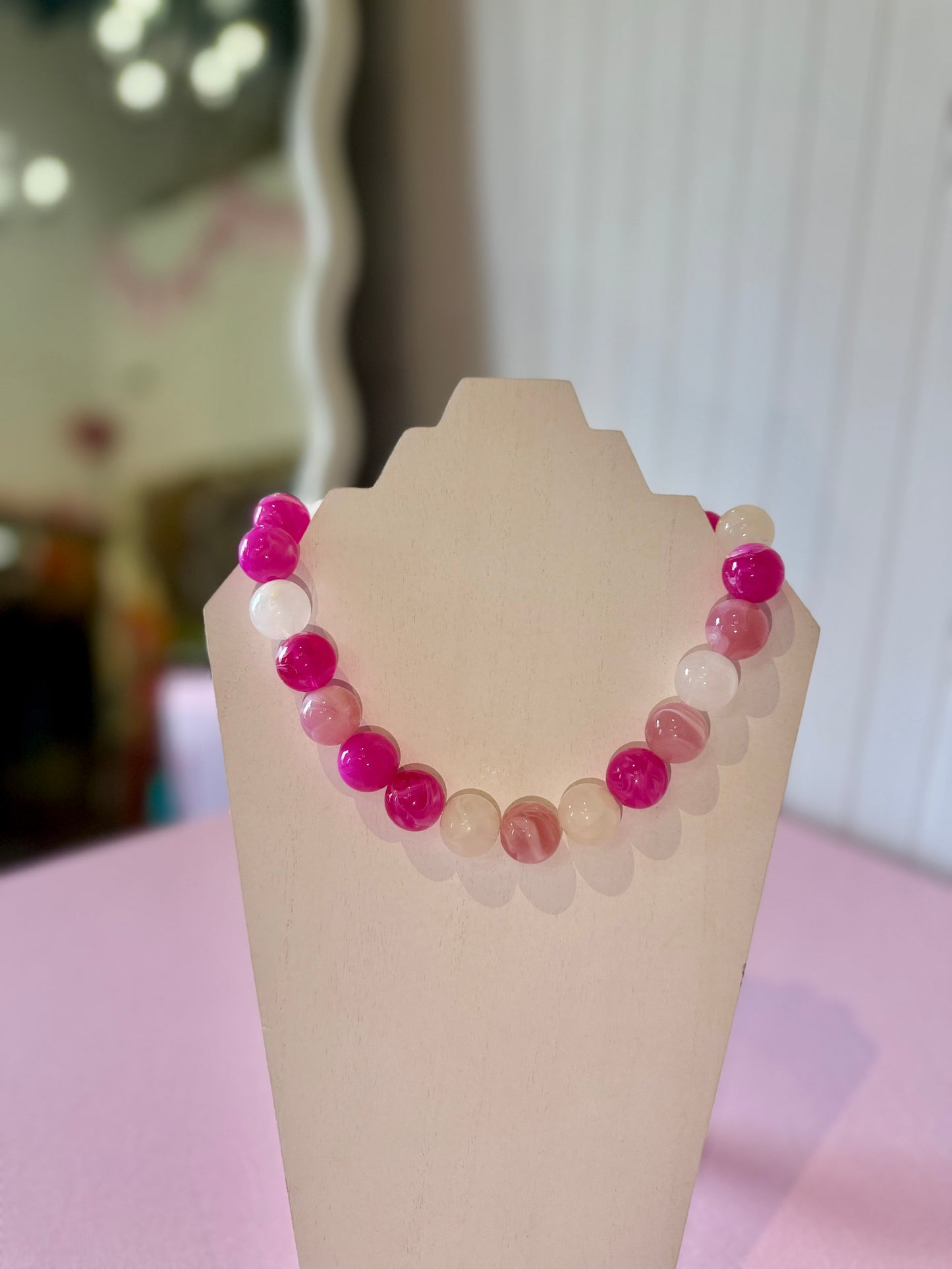 Rosé Social Necklace