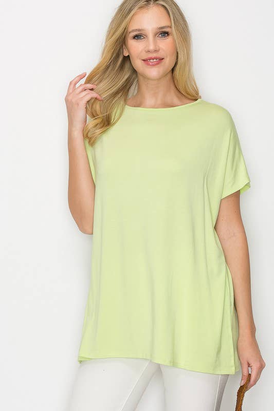 PLUS SIZE SHORT SLEEVE PIKO TOP