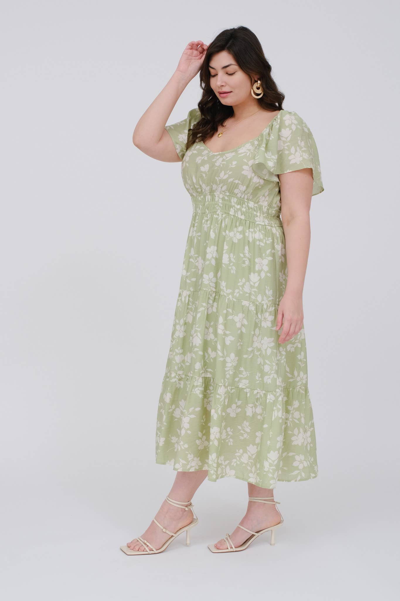 PLUS FLORAL SCOOP NECK FLOUNCE SLEEVE MIDI DRESS