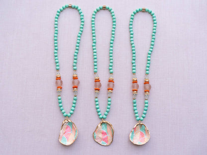 Colorful Trendy Handmade Real Oyster Shell Necklace