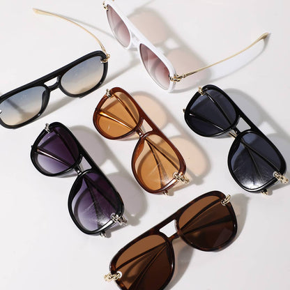 Women's Retro Chain Temple Aviator Sunglasses