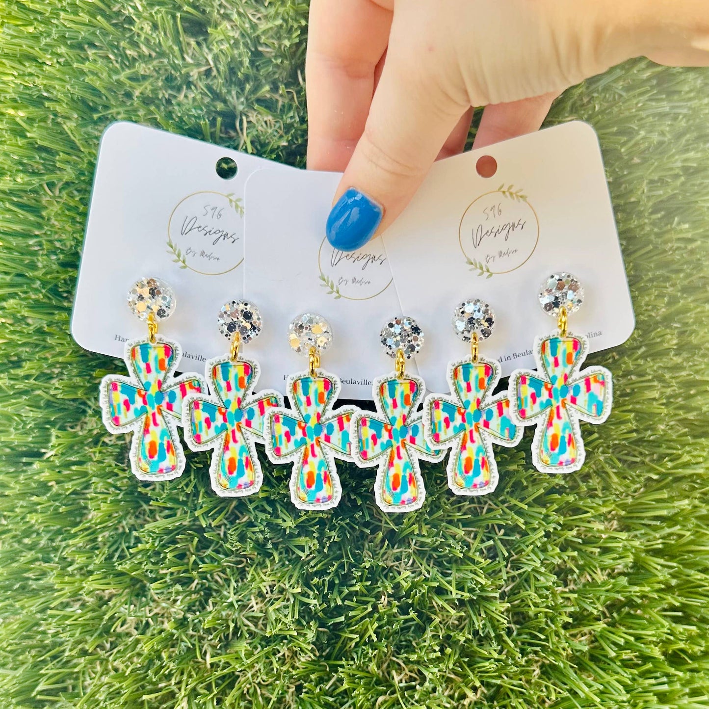 Confetti Cross Statement