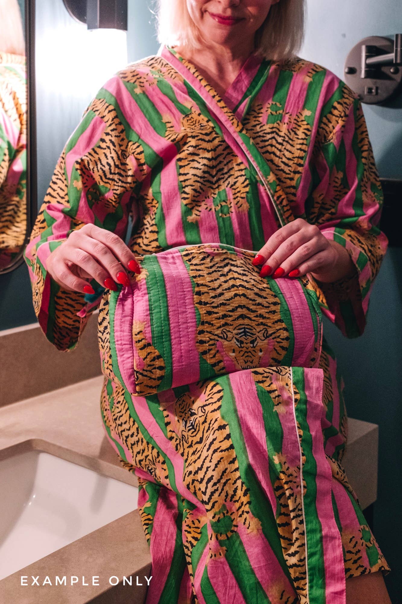 The Beachside Bloom Kimono Robe