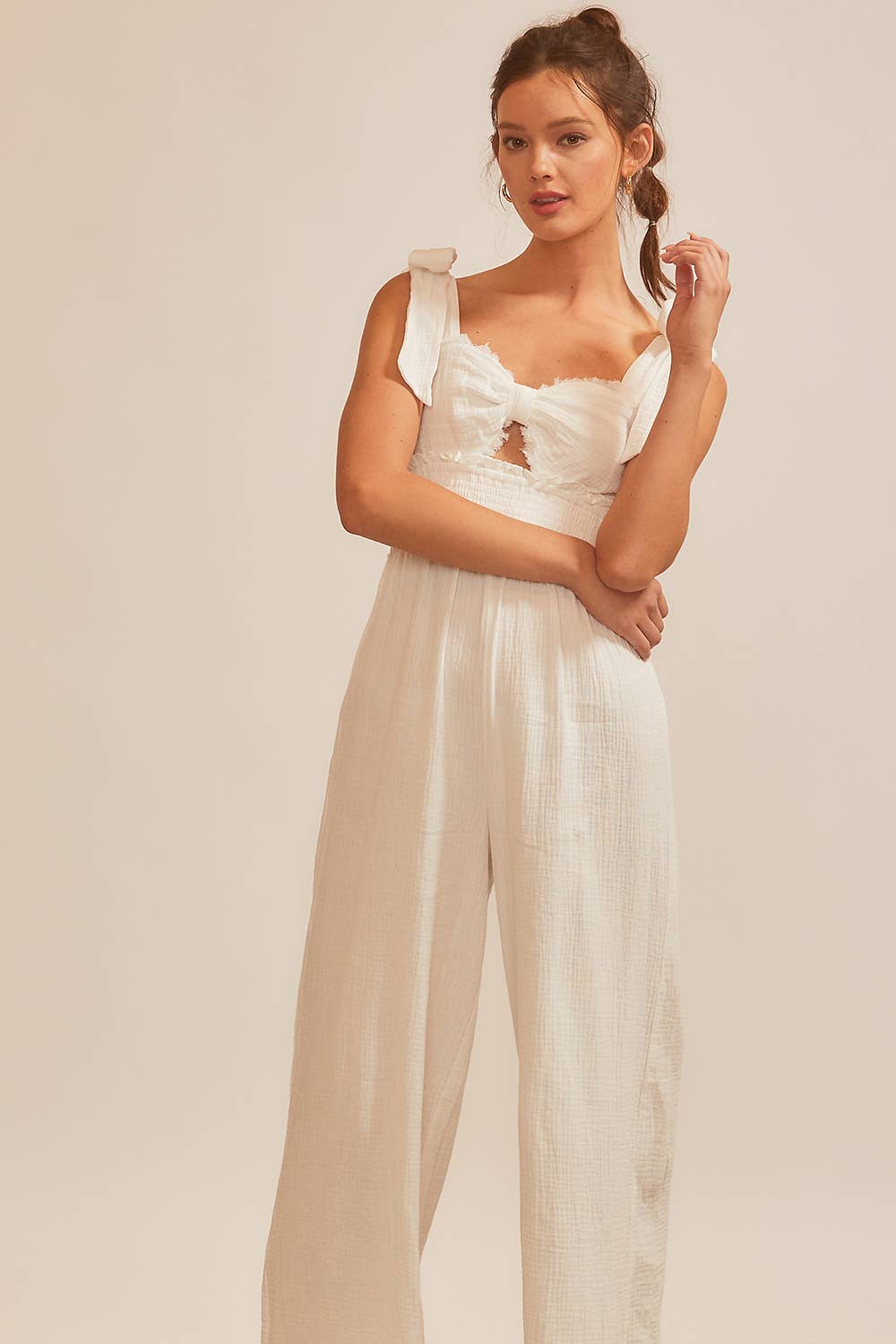 Shoulder Tie Strap Front Tie Knot Jumpsuit