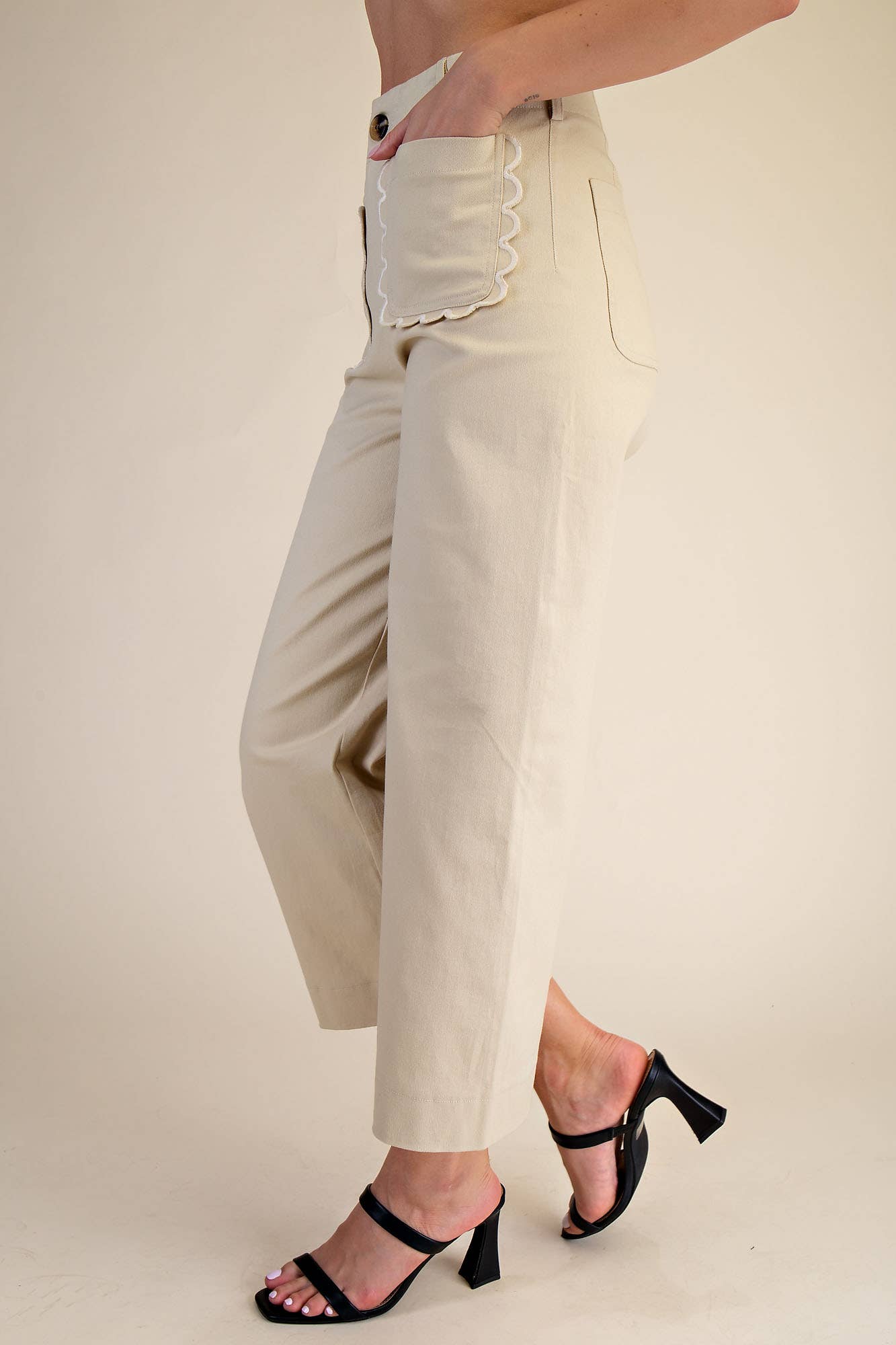 Colette Wide-Leg Scallop Pocket Pants