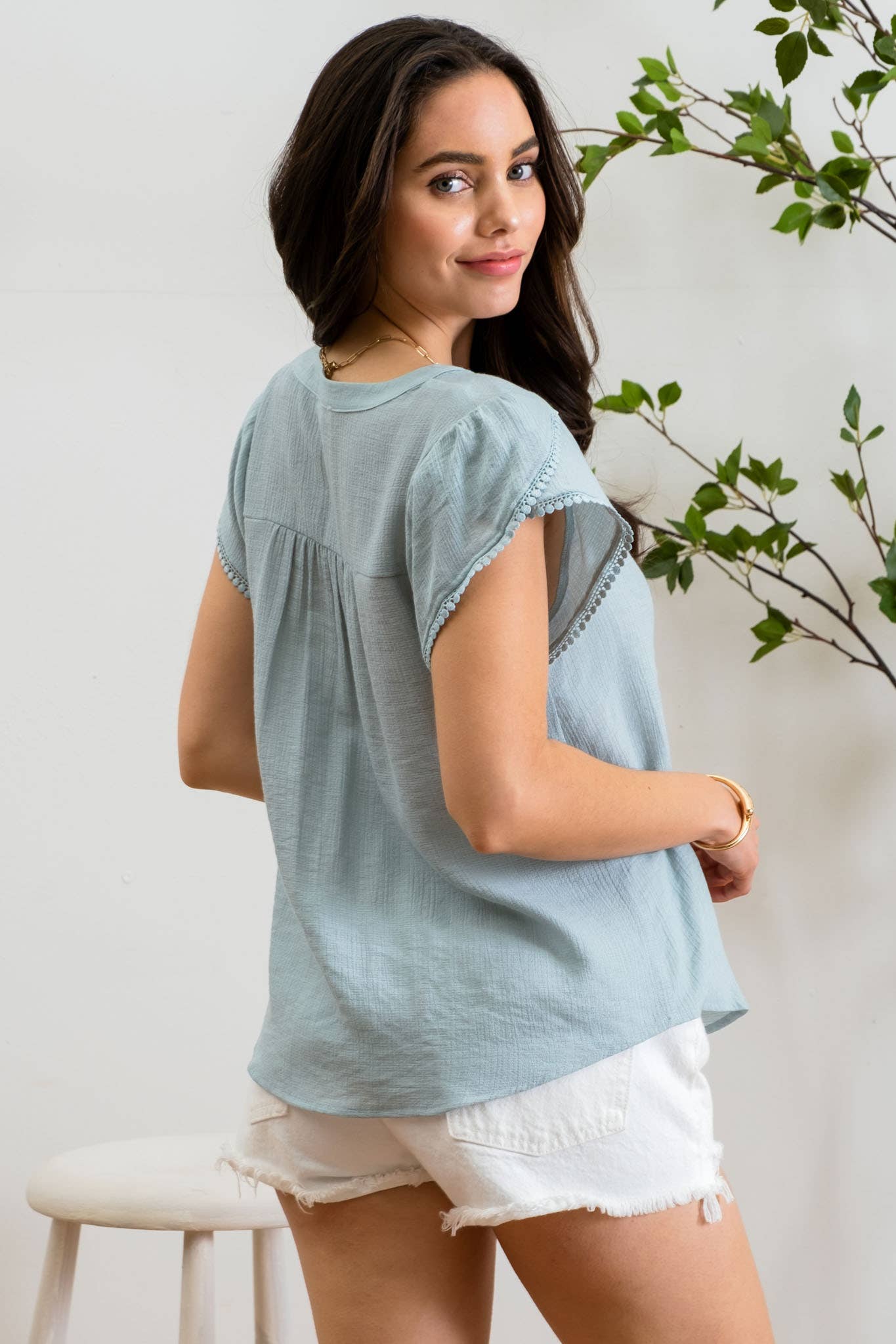 SPLIT NECK PETAL TASSEL SLEEVE BLOUSE