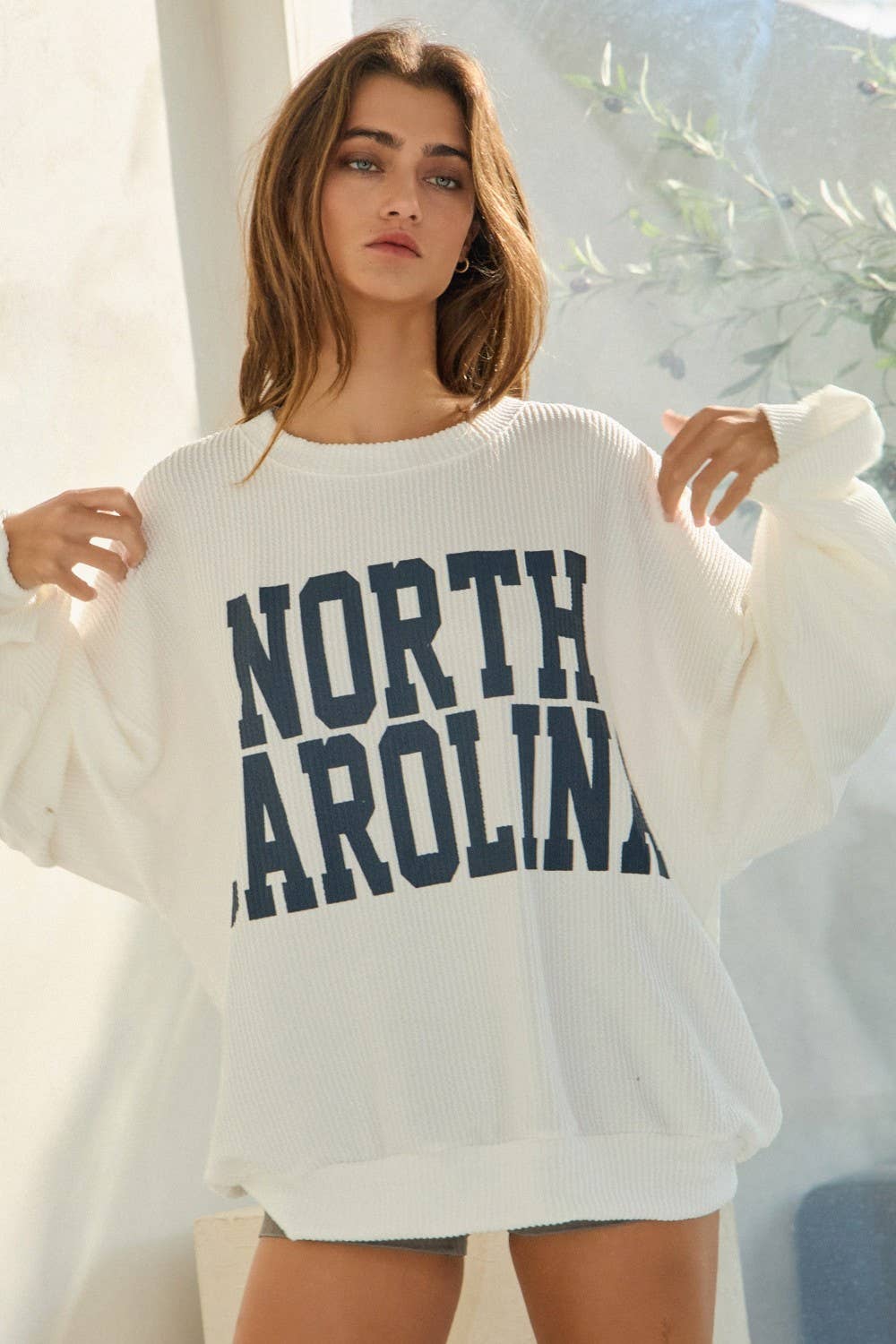 T1770-NC 'NORTH CAROLINA' Oversized Graphic Sweatshirt
