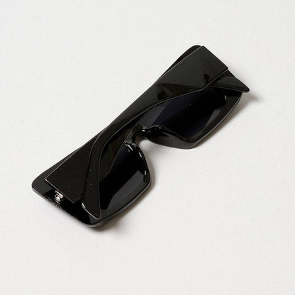 Women's Bold Rectangular Frame Sunglasses