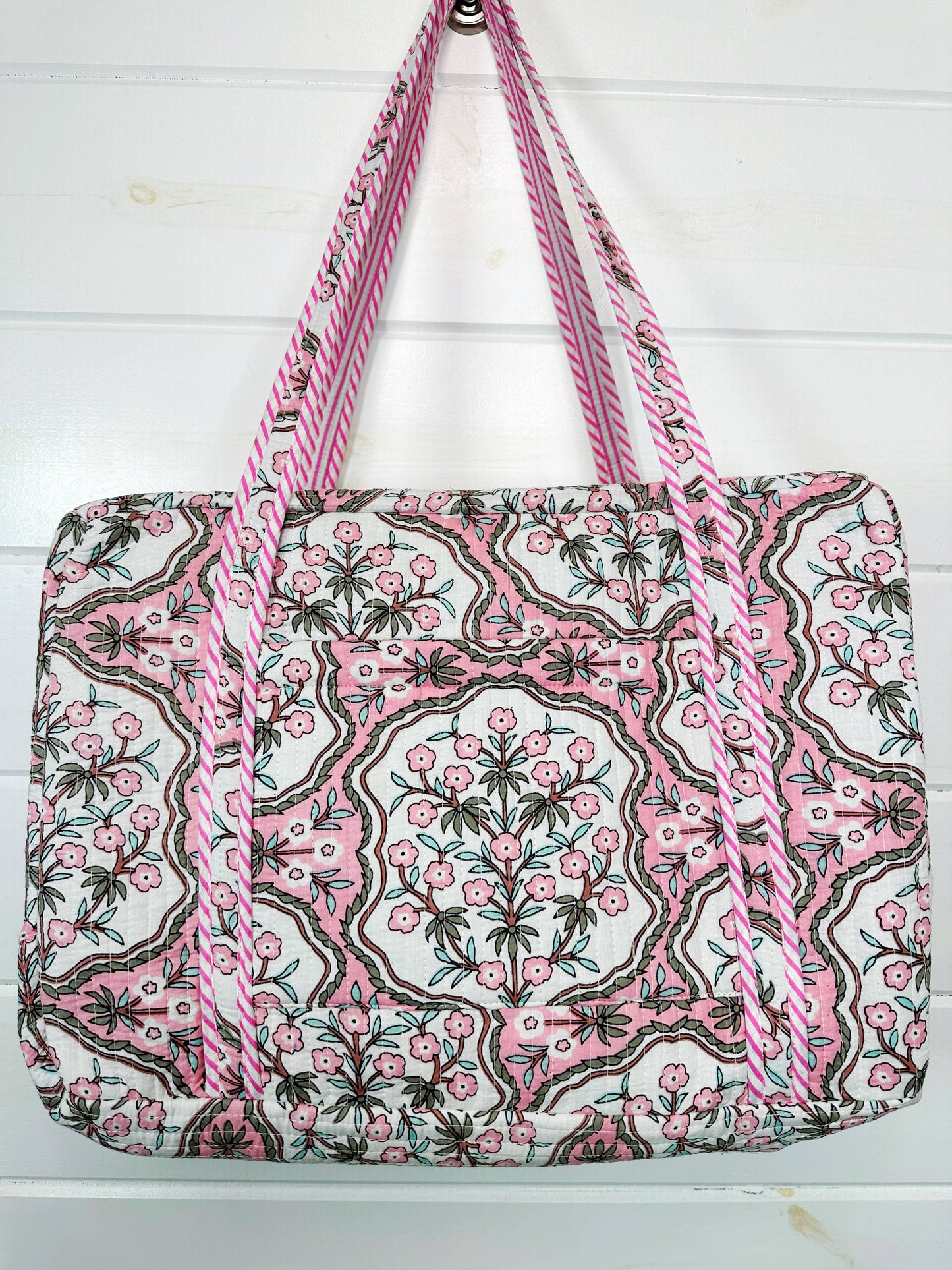 Handmade Quilted Duffle Bag – Pink Petals Print Weekender
