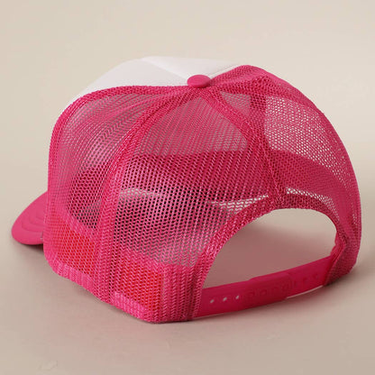 Just A Girl Who Loves Boats&Bikinis Text Print Mesh Back Cap