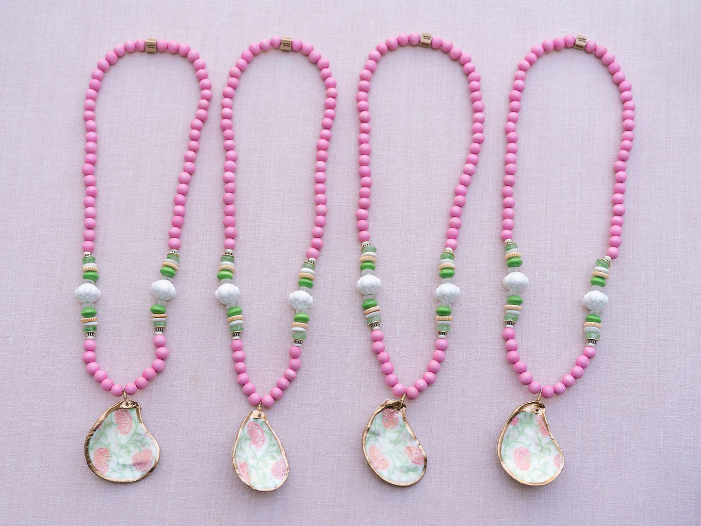 Colorful Trendy Handmade Real Oyster Shell Necklace