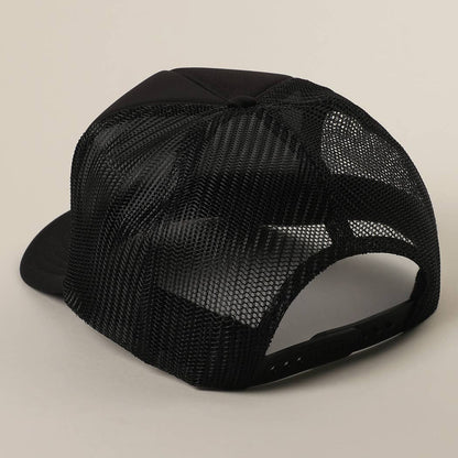 Pretty Girls Love Boys With Boats Text Print Mesh Back Cap